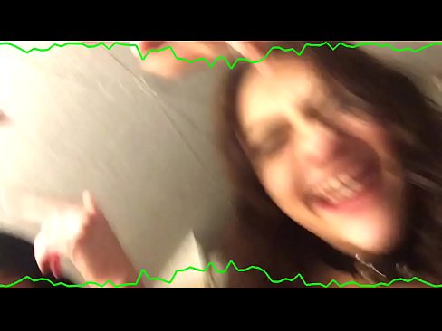 ❤️ Fanann dhá mionbhrístíní mhothúchánach brunette sexy bastards soith quirky Porn linn