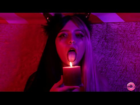 ❤️ Blowjob paiseanta ó Sexy Succubus le Comhlíonadh Béil Porn  linn
