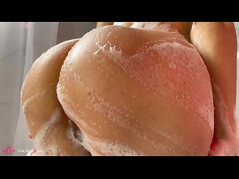 ❤️ Déanann Brunette Masturbates Pussy le Vibrator chun Orgasm Tréan sa Chithfholcadh Porn linn